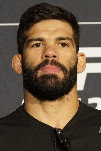 Raphael Assuncao backdrop