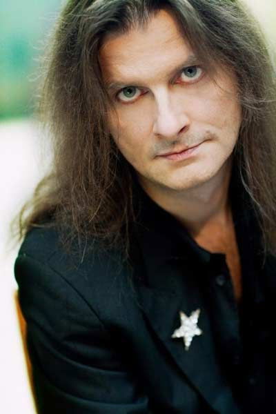 Michael Weikath backdrop