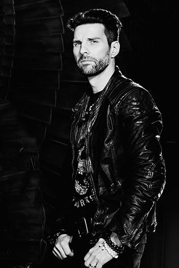 Daniel Löble backdrop