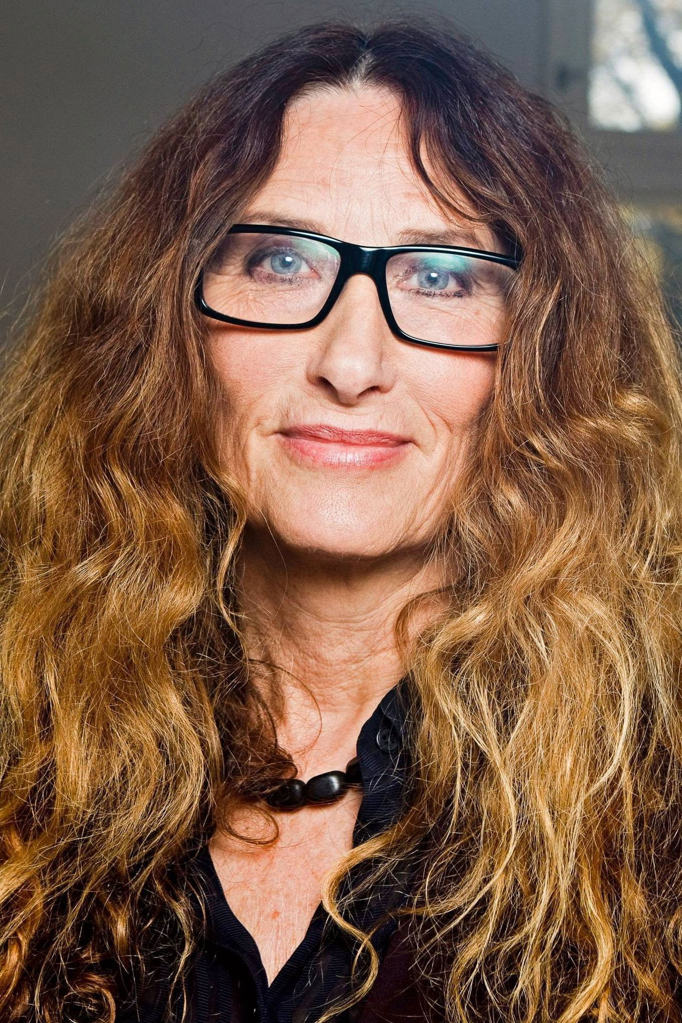 Vibeke Løkkeberg backdrop