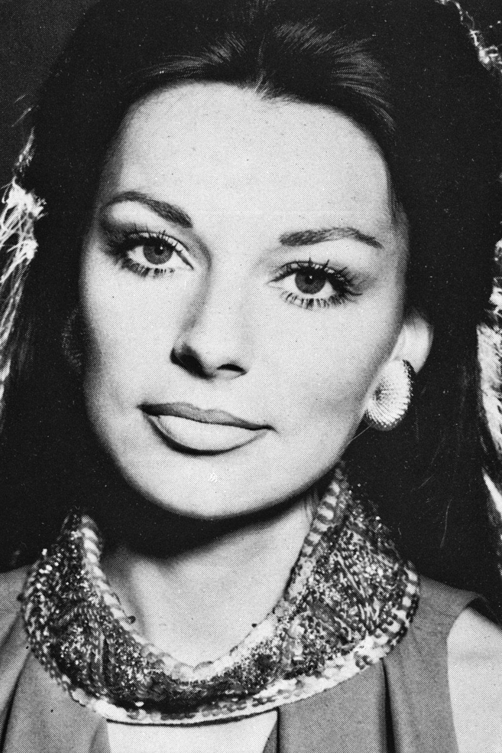 Evelyn Opela backdrop