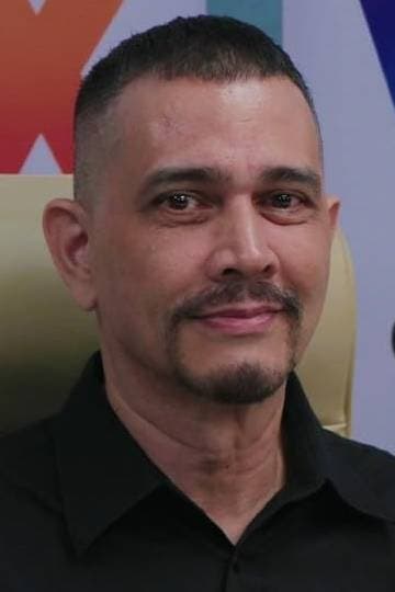 Emil Sandoval backdrop