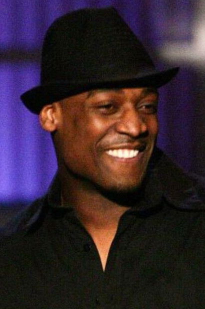 Trey Lorenz backdrop