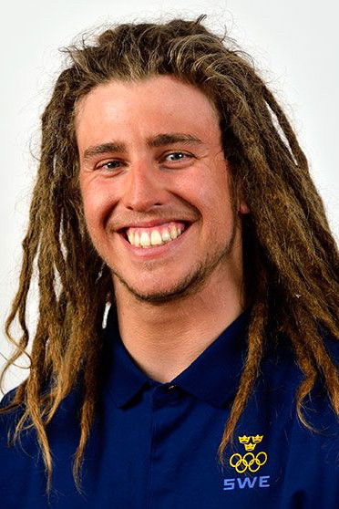 Henrik Harlaut backdrop