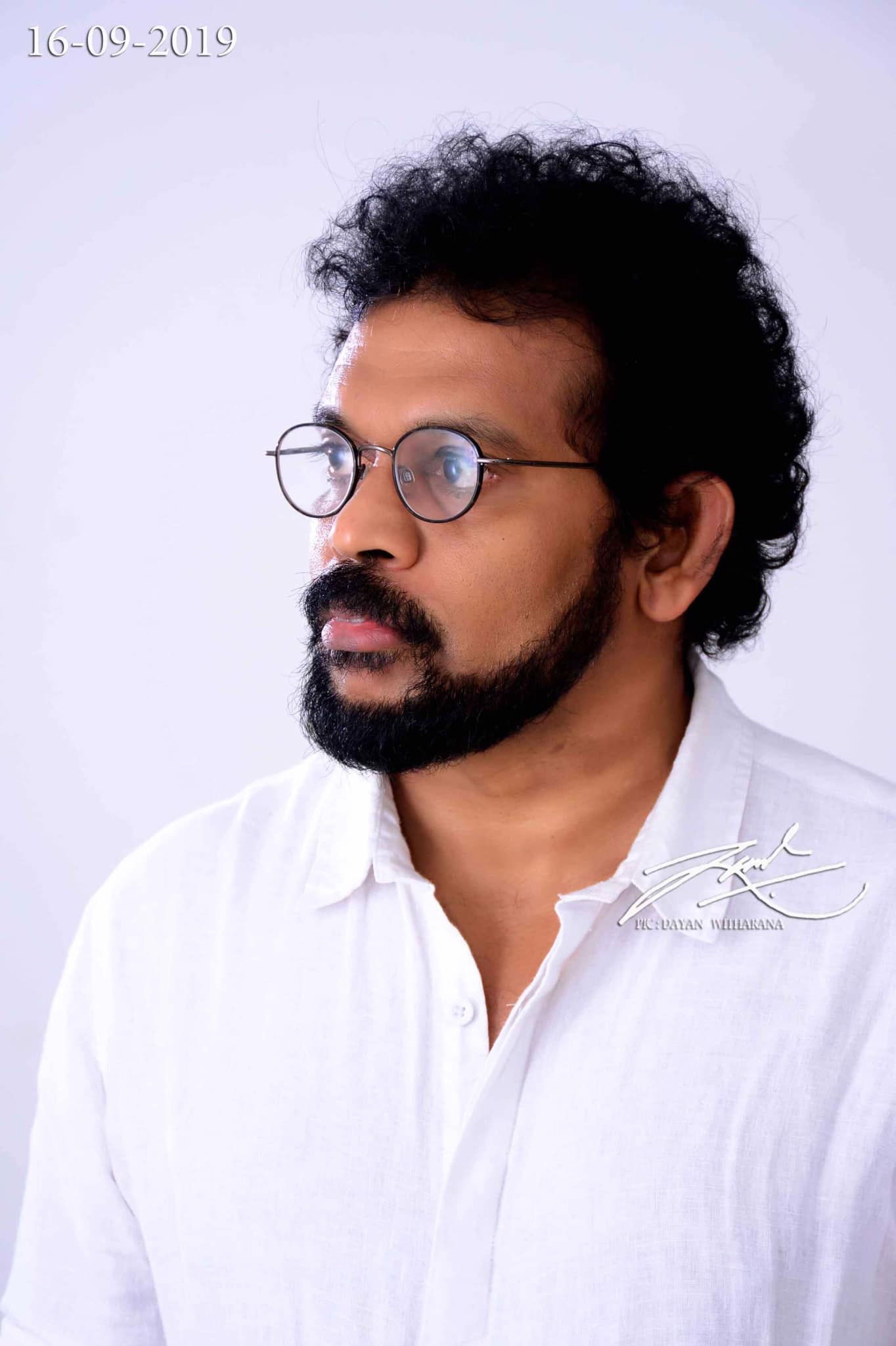 Asoka Handagama backdrop