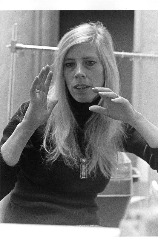 Gunvor Nelson backdrop