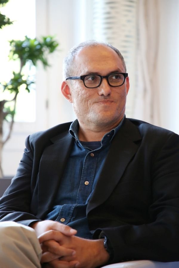 Stephen Nomura Schible backdrop