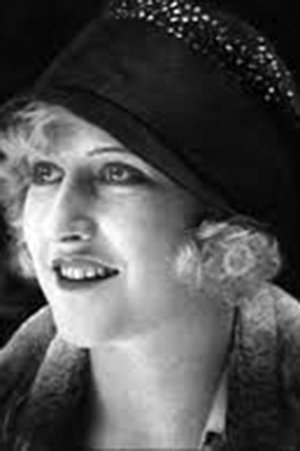 Hélène Hallier backdrop