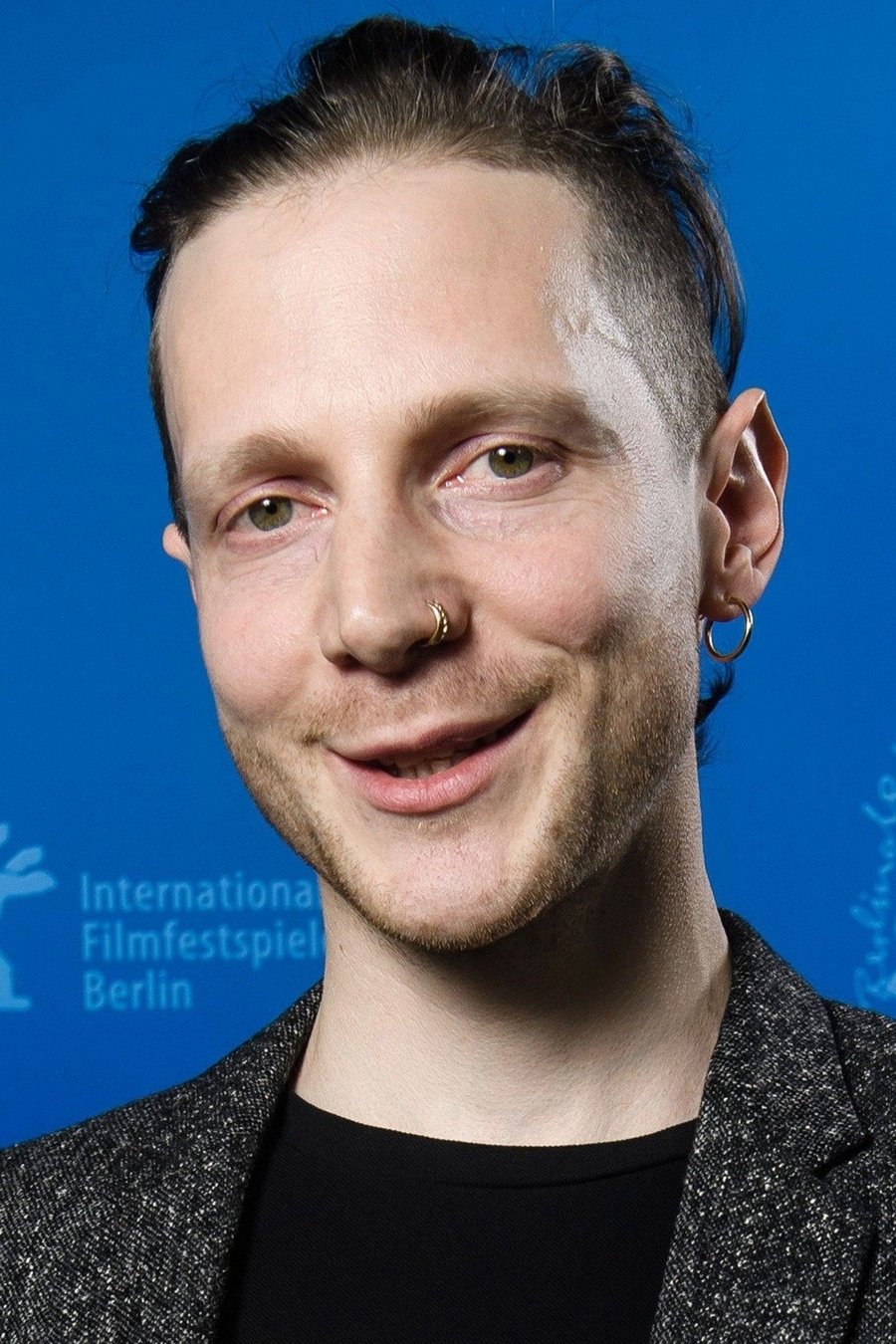 Maya Merigeau backdrop