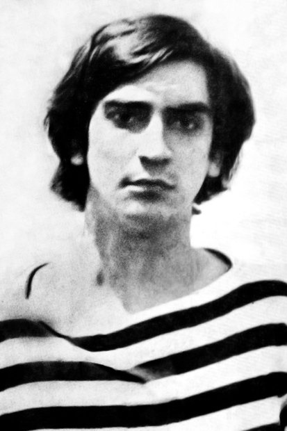 Carlos Mayolo backdrop