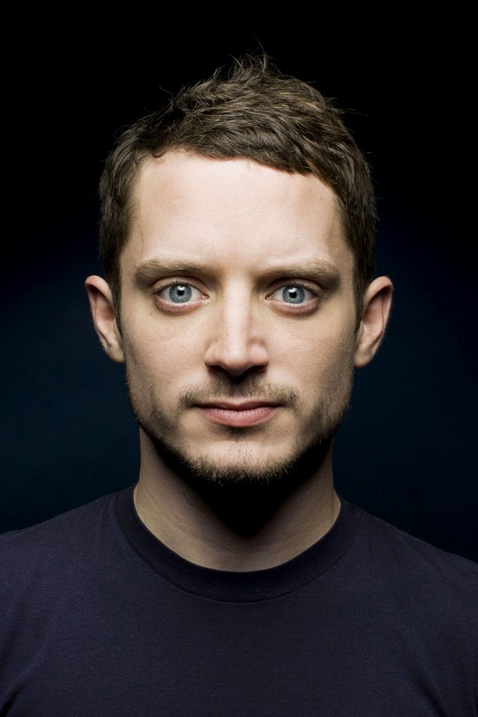Elijah Wood backdrop