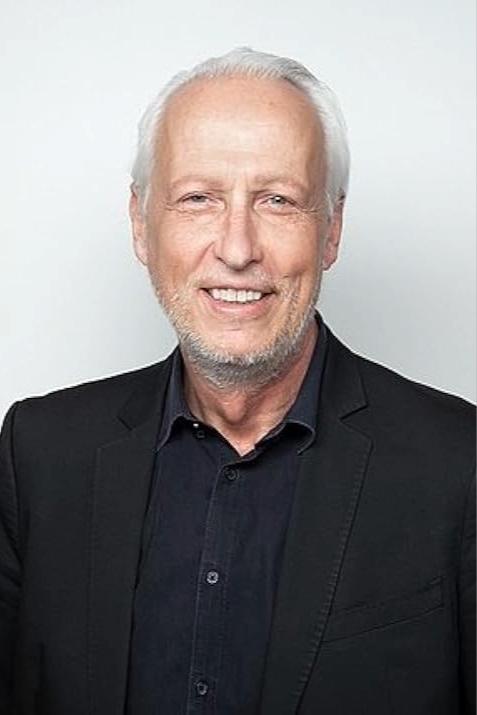 Carl Woebcken backdrop