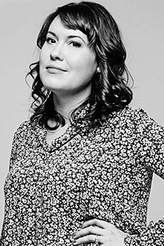 Milena Ferreira backdrop