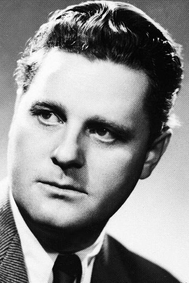 László Ungváry backdrop