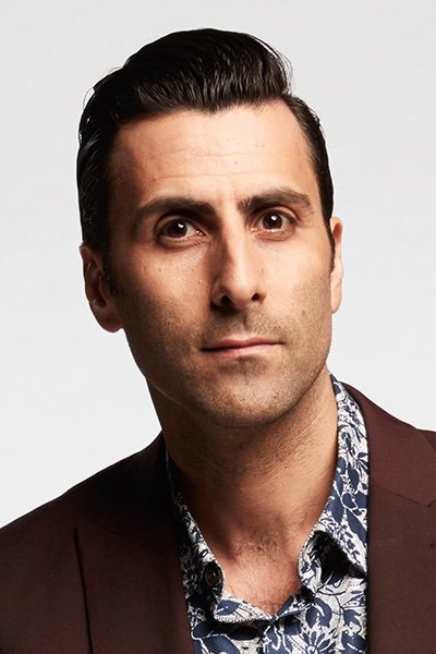 Emmanuel Shirinian backdrop