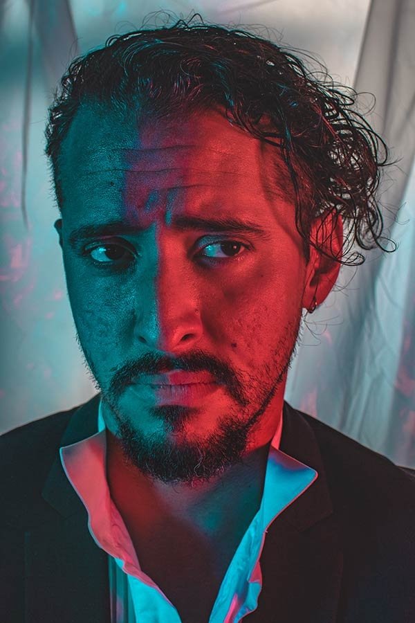 Alí Rondon backdrop