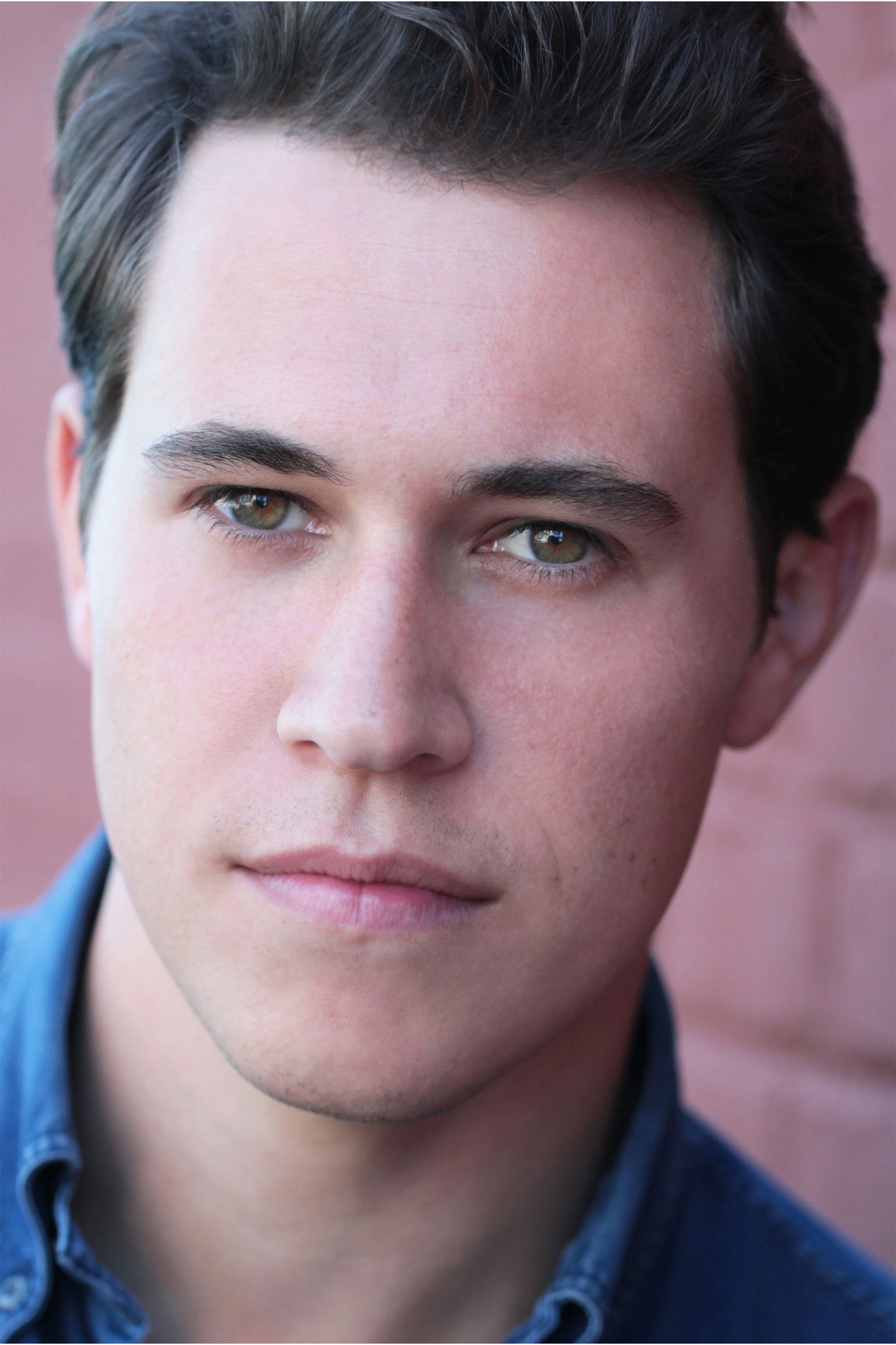 Brando Boniver backdrop