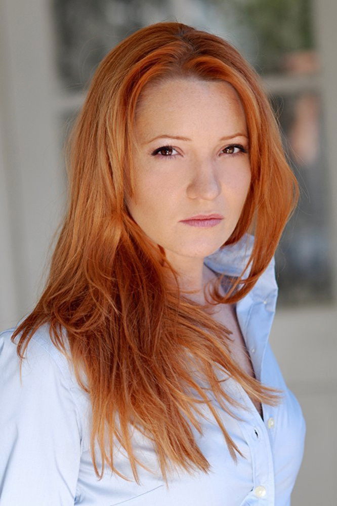 Brynn Lucas backdrop