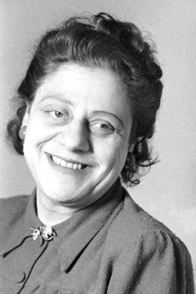 Anemarie Hase → Anemari Hase backdrop