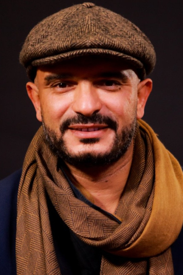 Aymen Mabrouk backdrop