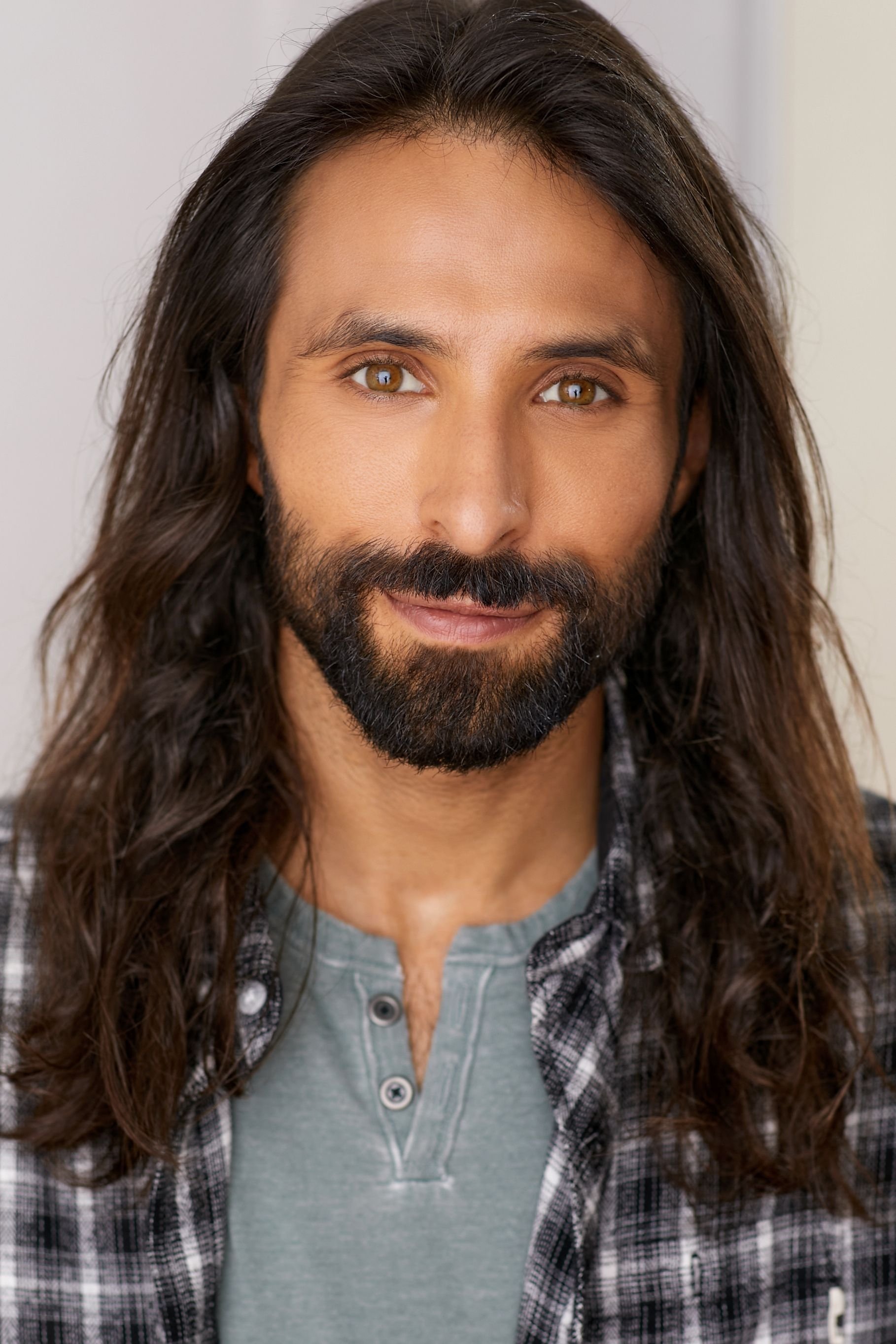 Mitch Lerner backdrop