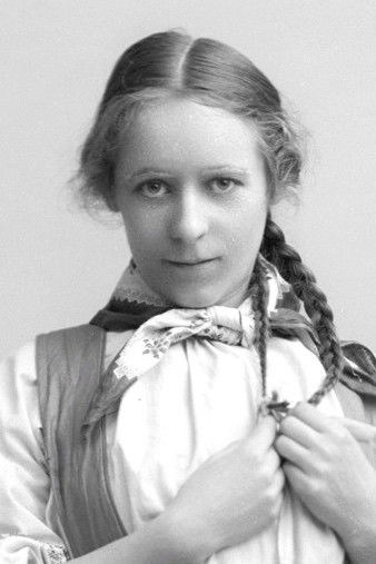 Ester Julin backdrop