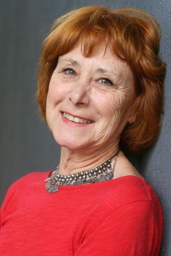 Dominique Jayr backdrop