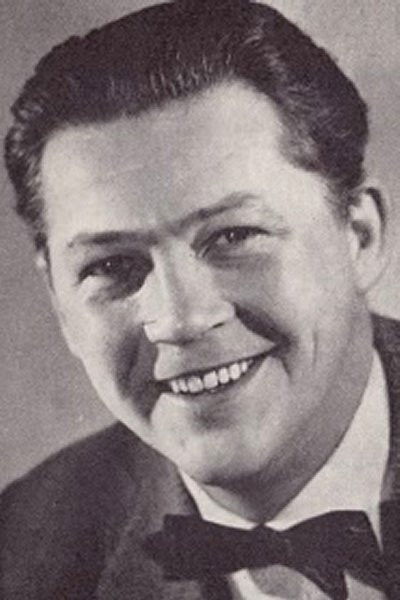 Poul Clemmensen backdrop