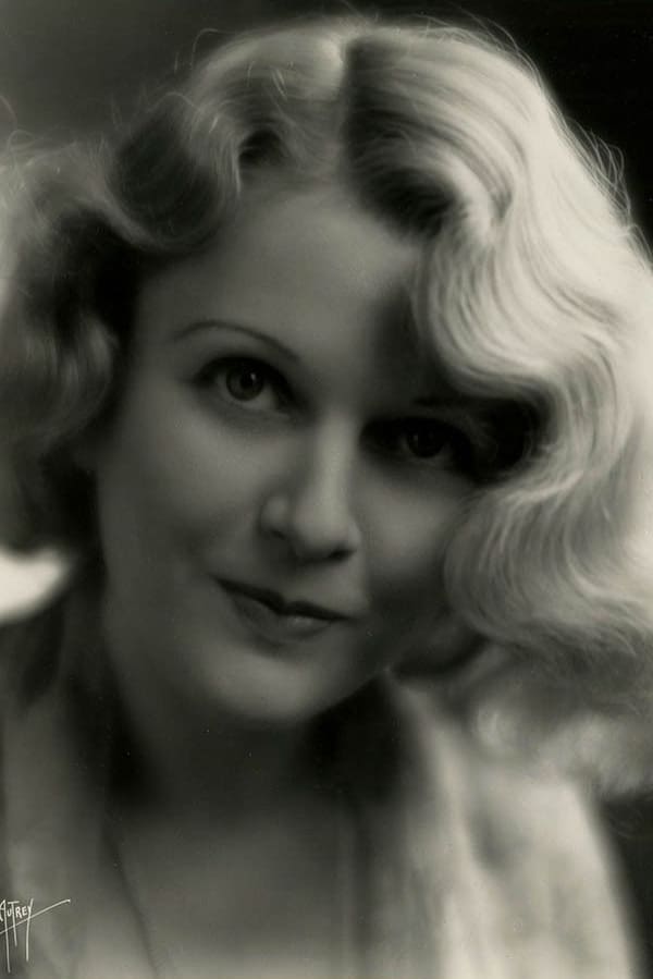 Marion Lessing backdrop