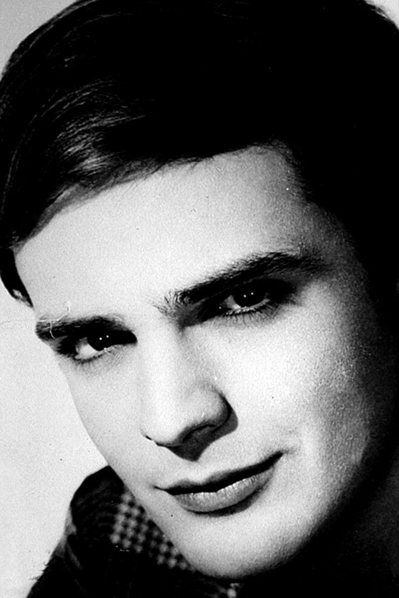 Norberto Suárez backdrop