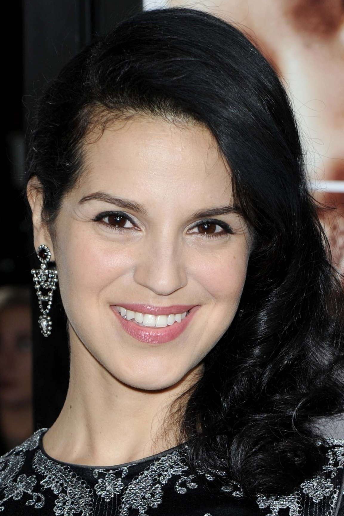 Shirli Rumierk backdrop