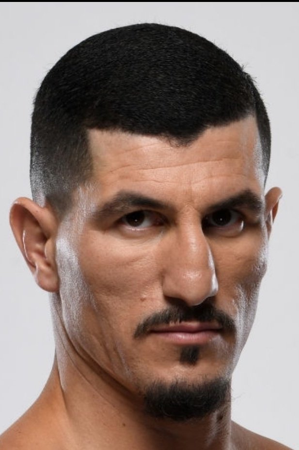 Nordine Taleb backdrop