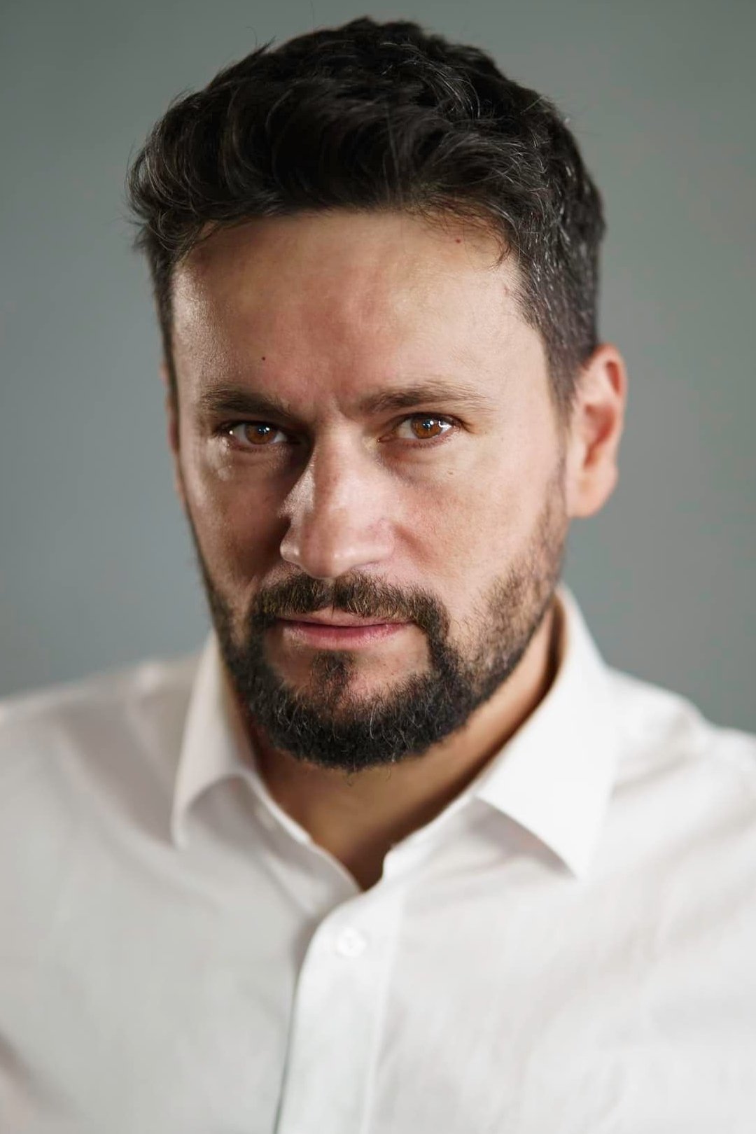 Pierre Bourdaud backdrop