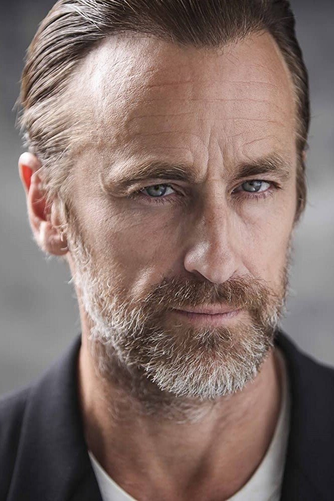 Crispian Belfrage backdrop