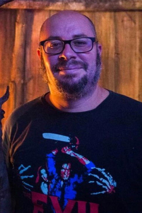 Rodrigo Aragão backdrop