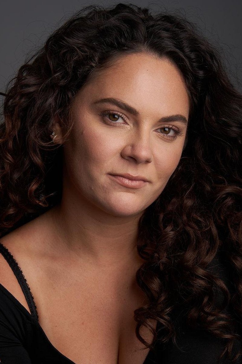 Alisha Mullally backdrop