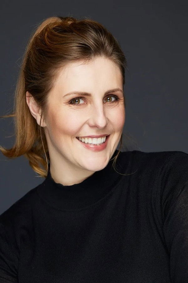 Roeline Daneel backdrop