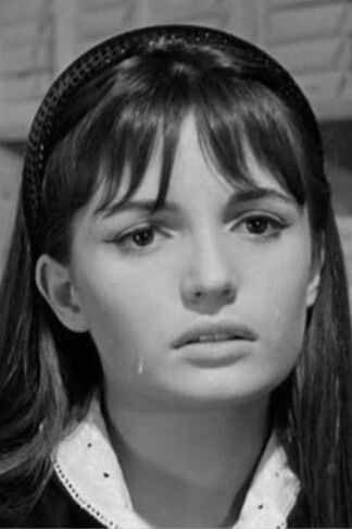 Micaela Esdra backdrop