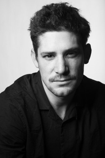 Fernando Guzzoni backdrop