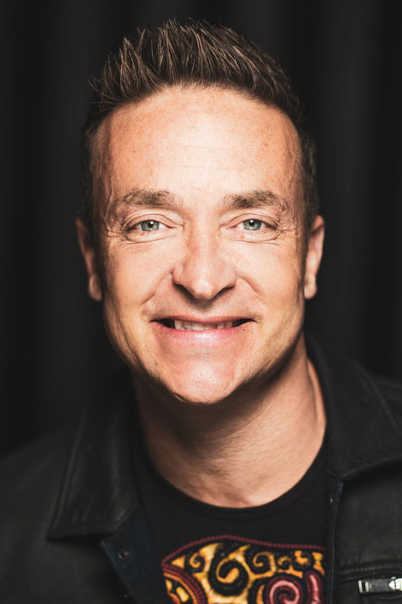 Mario Tessier backdrop