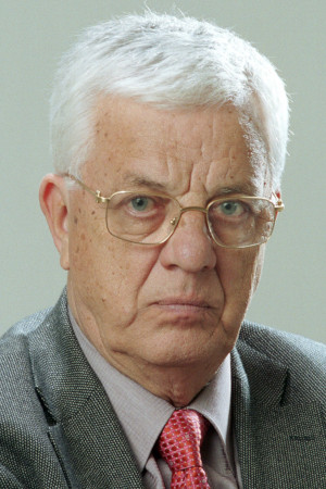 Raimonds Pauls backdrop