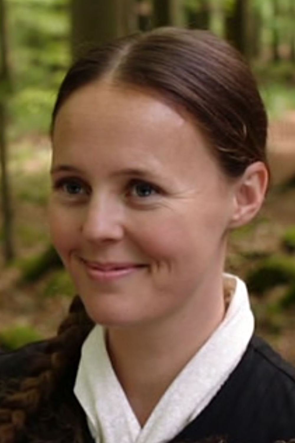 Zora Thiessen backdrop