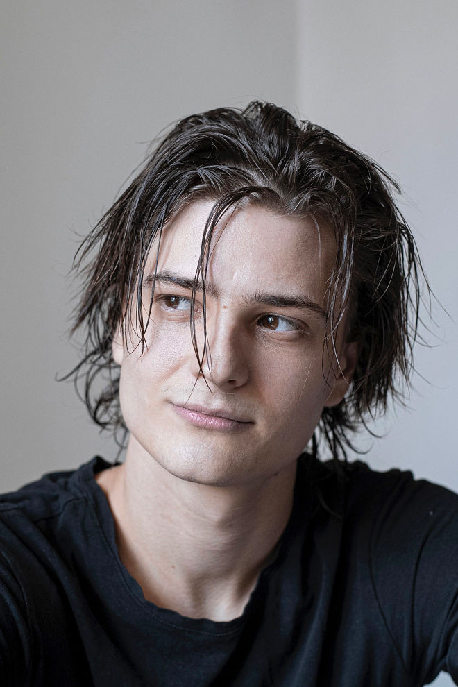 Kristo Ferkic backdrop