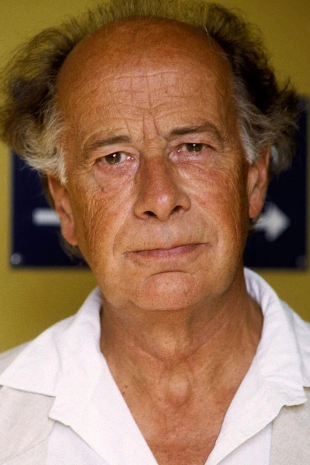 Leif Liljeroth backdrop