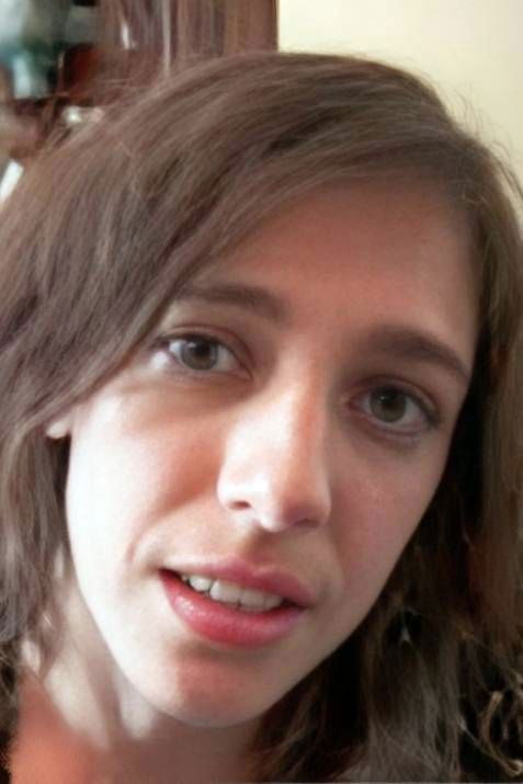 Carmen Montes backdrop