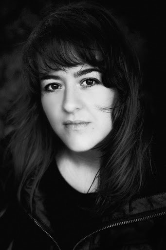 Emma Bispham backdrop