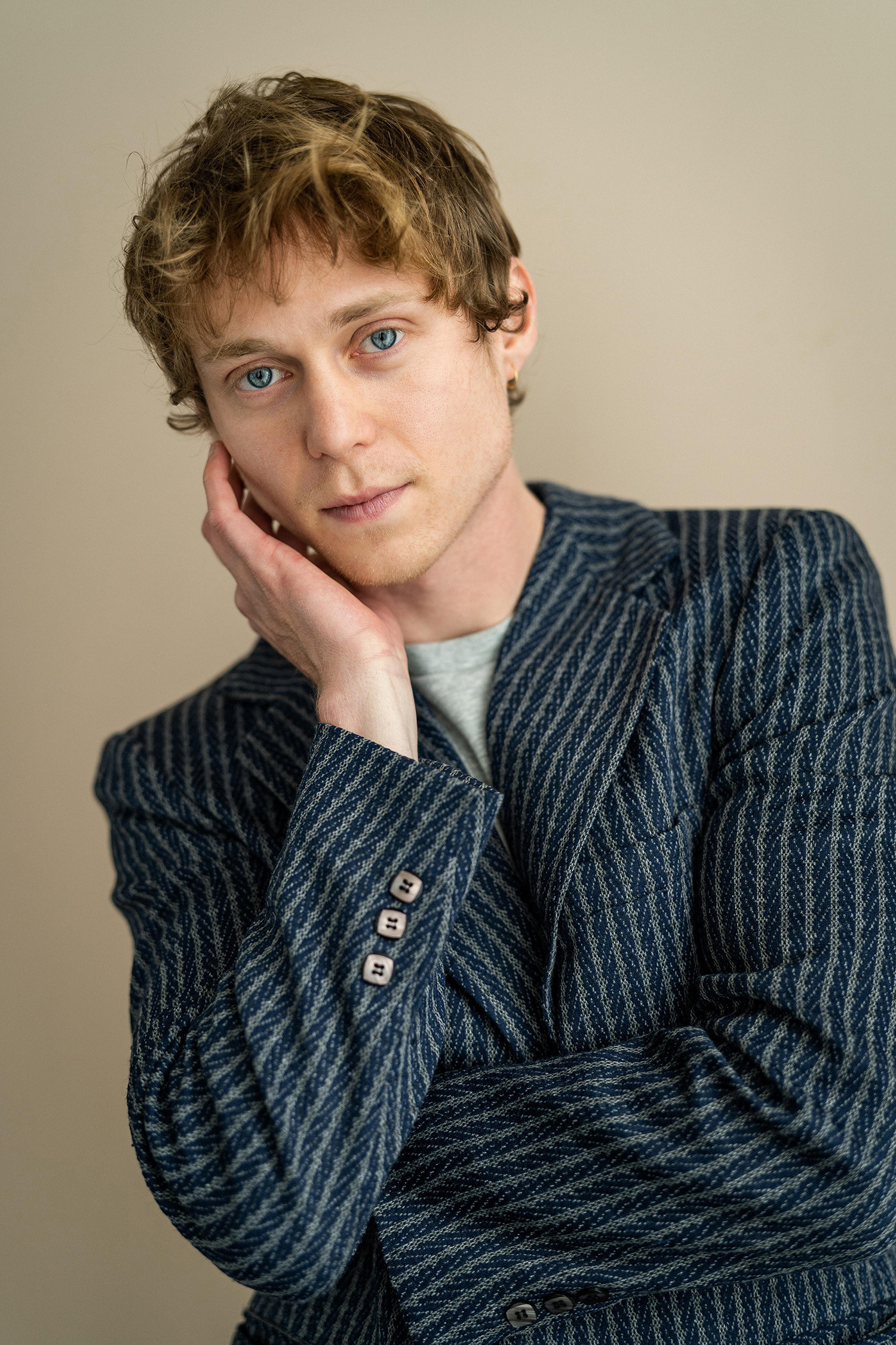 Fabian McCullum backdrop