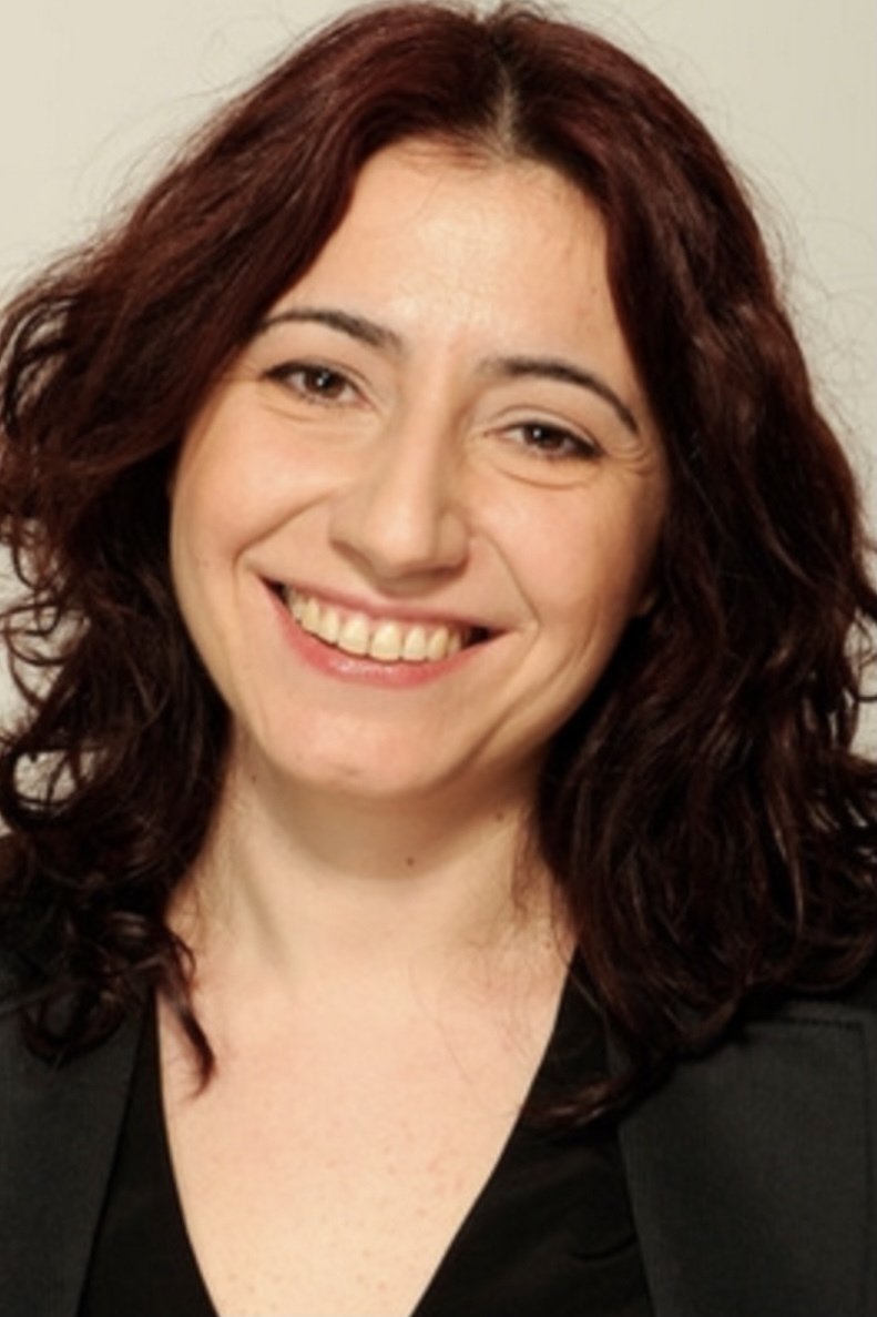 Banu Fotocan backdrop