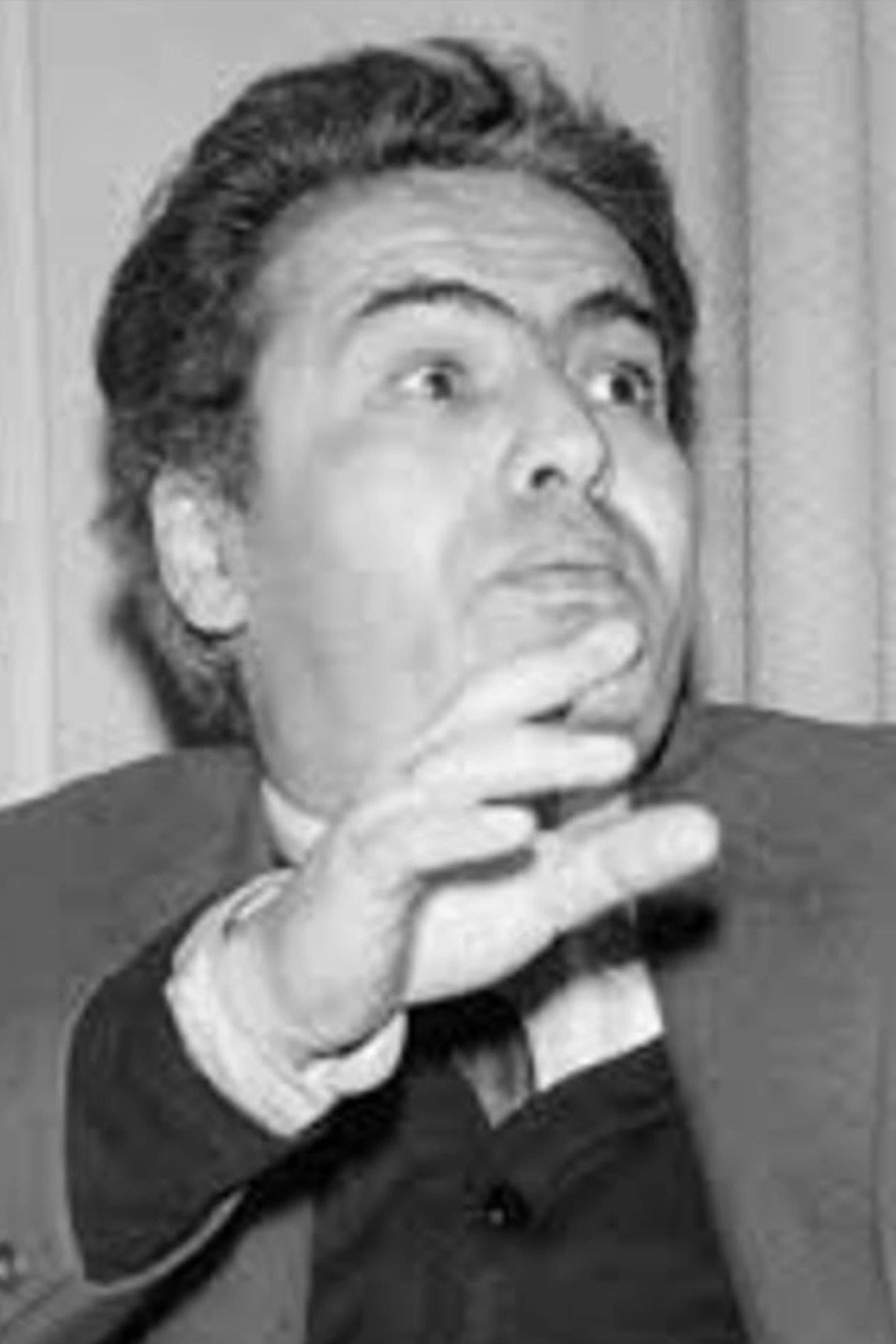 Nişan Hançer backdrop