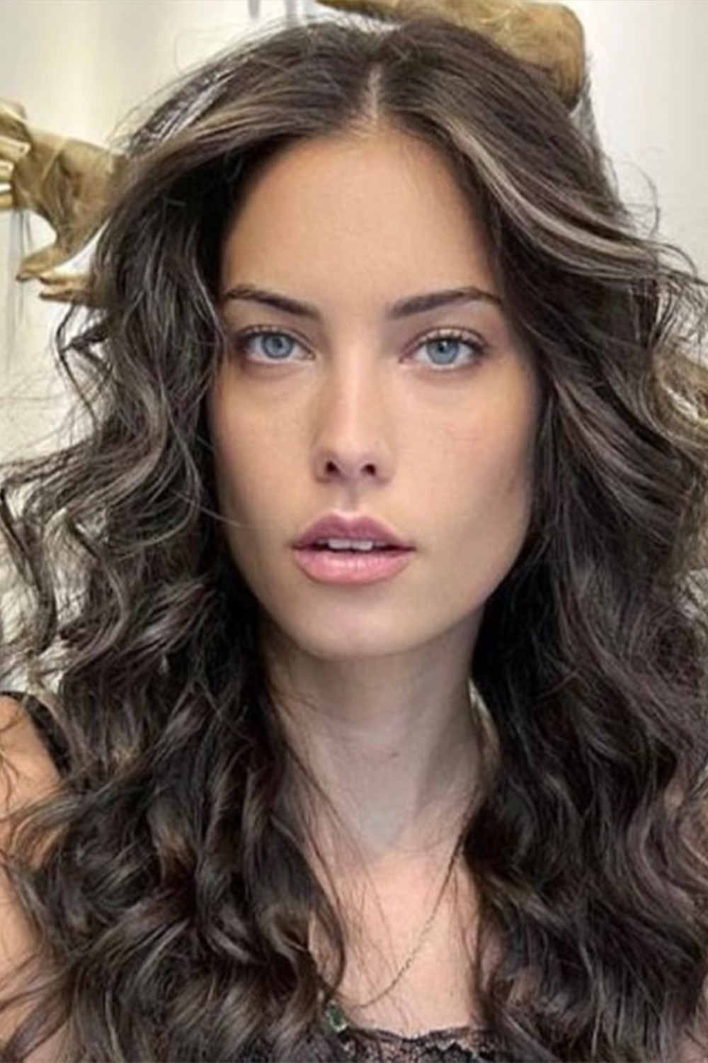 Mirka Vasiljević backdrop